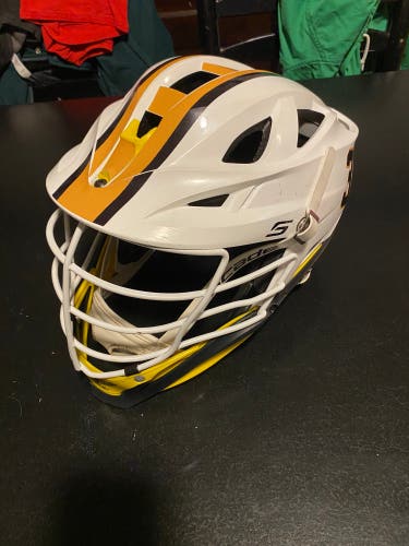 Used Player's Cascade S Helmet
