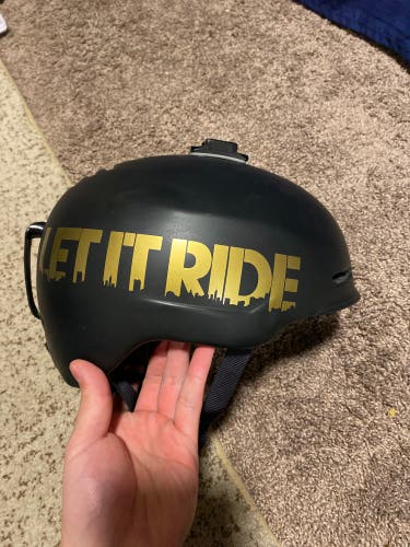 Unisex Small Smith Maze Helmet