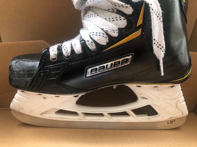 Used Bauer Regular Width Size 8 Supreme 2S Pro Hockey Skates