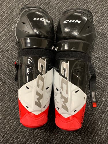 CCM Jetspeed FT4 Hockey Shin Pad