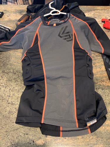 Shockdoctor shock skin padded base layer