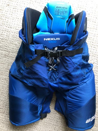 Senior Large Bauer Nexus 1000 Hockey Pants