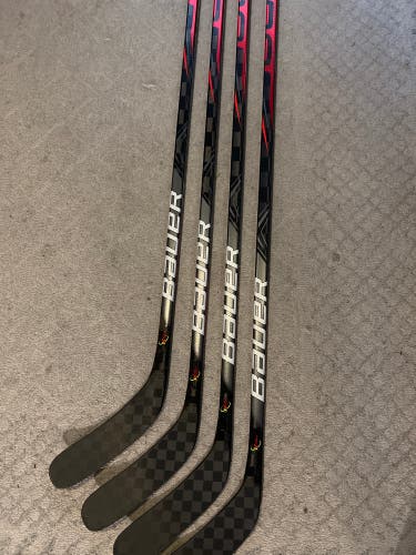 Senior Right Handed P88M Pro Stock Vapor FlyLite Hockey Stick