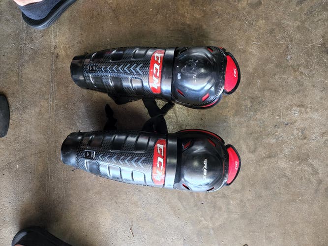Used CCM RBZ Shin Pads
