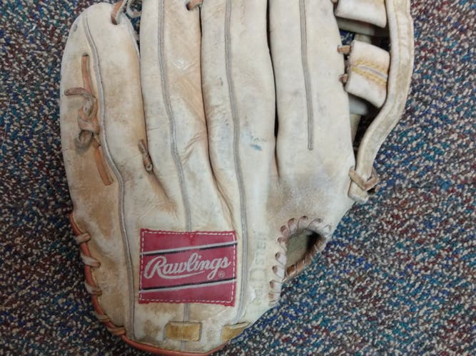 Used Rawlings Right Hand Throw Outfield Softball Glove 13"