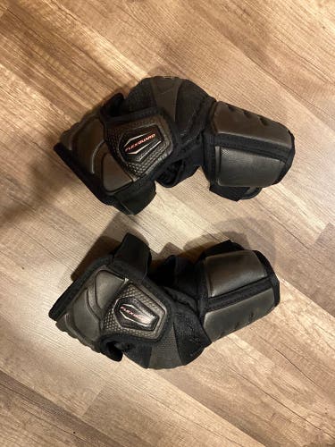 Used Small CCM Elbow Pads