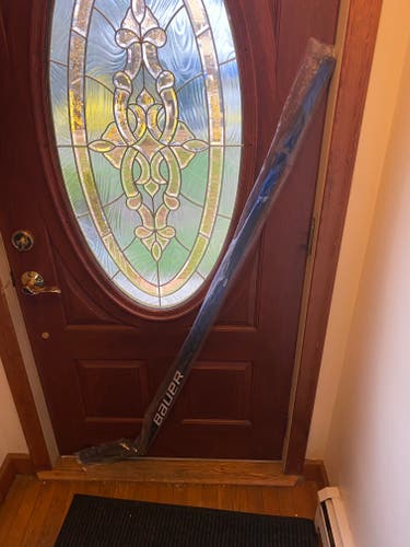 Senior New Right Handed Bauer Nexus 2N Pro Hockey Stick P92 Pro Stock