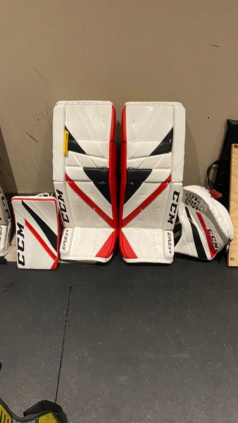 CCM Extreme Flex 5 Goalie Full Set CCHL