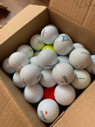 48 (4 Dozen) Titelist Golf Balls