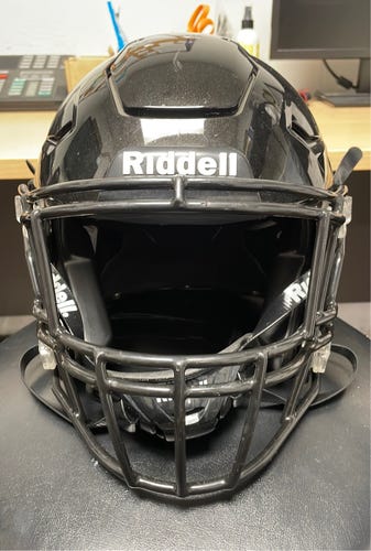 Riddell Used Medium Helmet