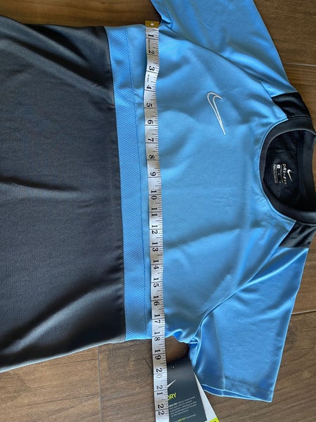 Nike Academy Pro Soccer Top Womens M