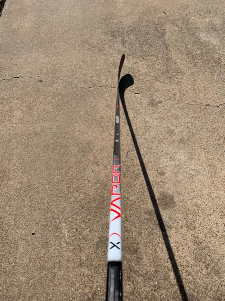 Senior Left Hand P92M Vapor Hyperlite Hockey Stick