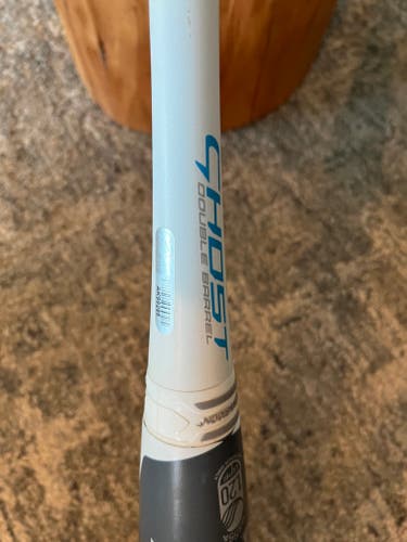 Used 2020 Easton Composite Ghost Bat (-11) 19 oz 30"
