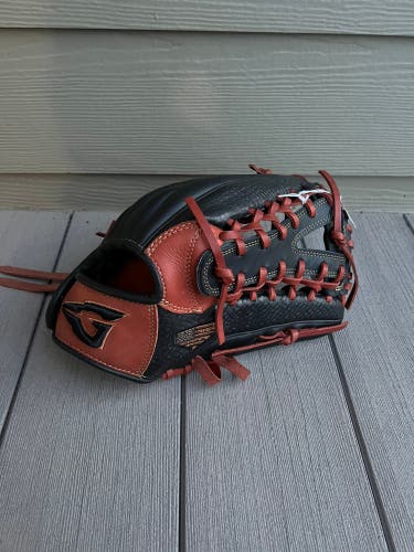 Goin Yard Outfield 12.5" Pro series Baseball Glove