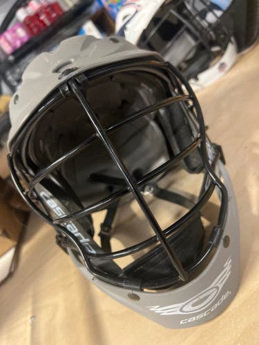 Used Player's Cascade CPX-R Helmet