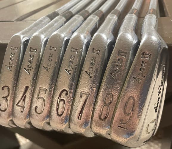 Vintage Hogan Apex II Forged Blade 3-9 Right Hand