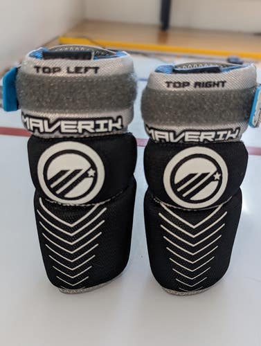New Extra Small Maverik Charger Black and Grey Arm Pads