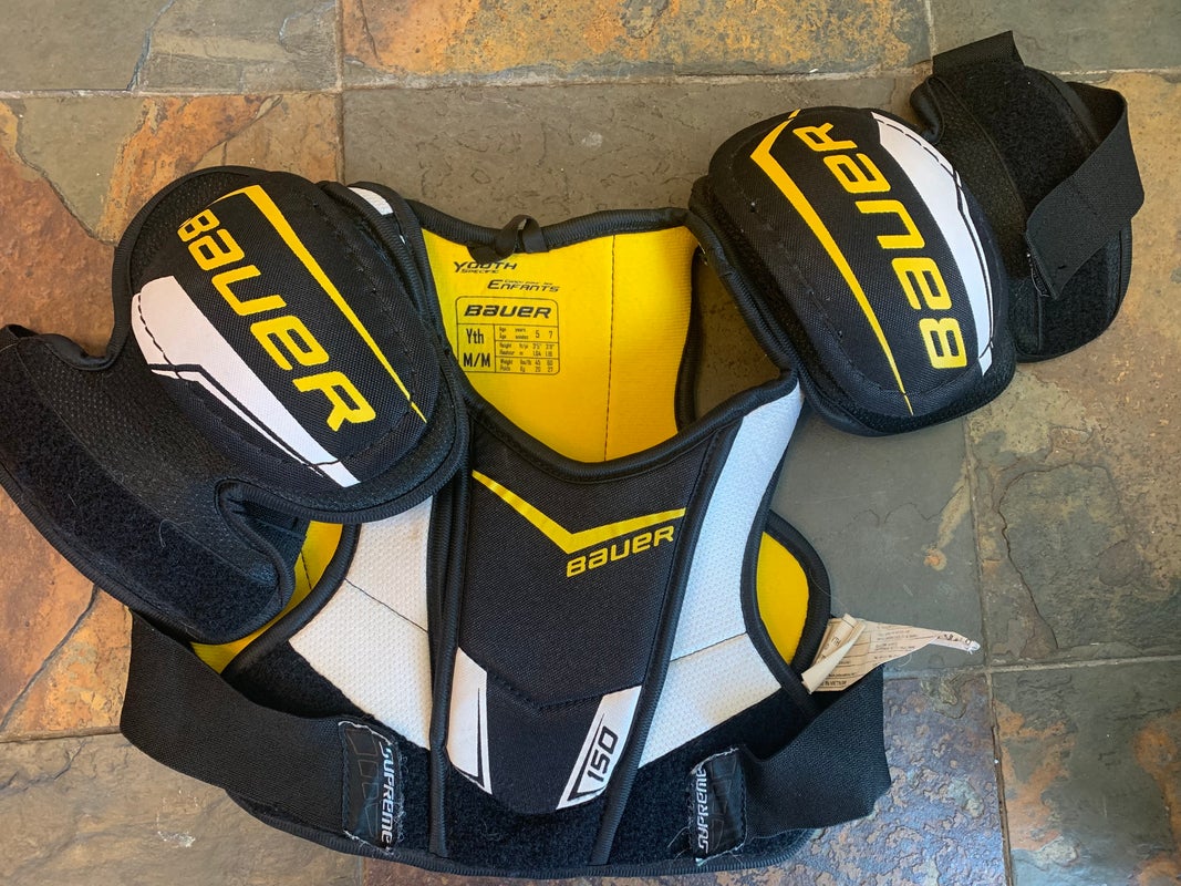 Youth Used Medium Bauer Supreme 150 Shoulder Pads SidelineSwap