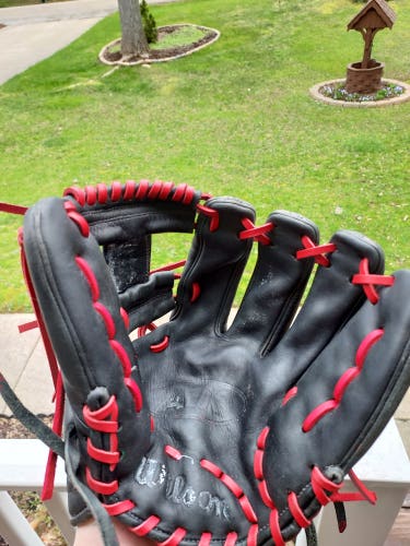 Used Wilson Right Hand Throw A1k Baseball Glove 11.75"