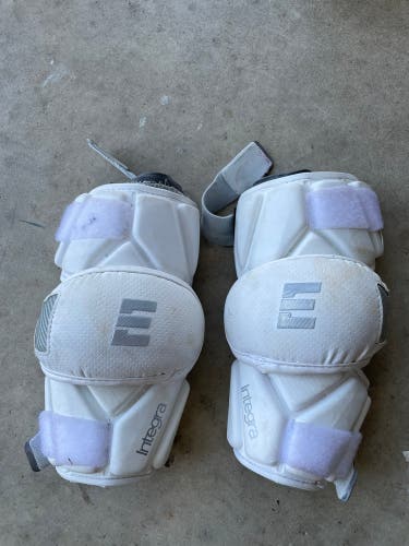Used Small Epoch Integra Elite Arm guards