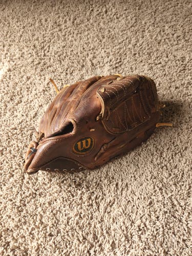 Vintage Wilson Jim "Catfish" Hunter Right Hand Throw A2005 Baseball Glove 13"
