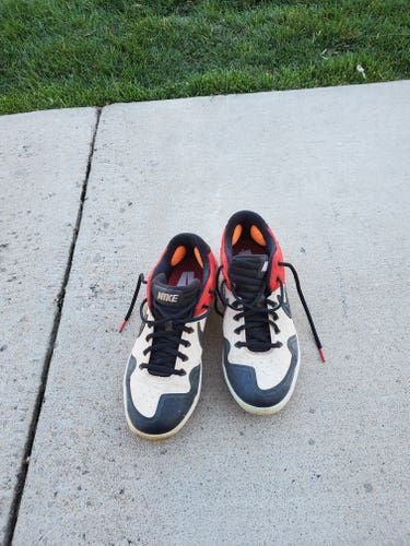 White Used Adult Size 9.0 (Women's 10) Metal Nike Huarache