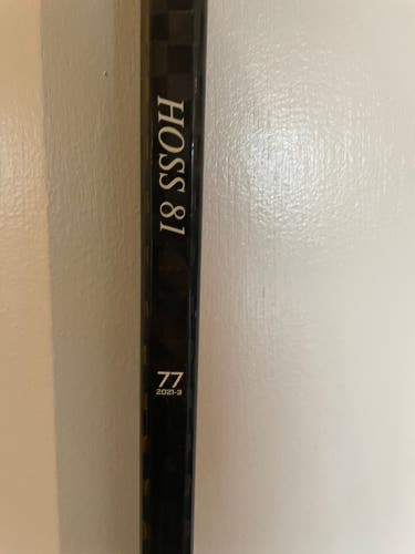Pro Stock Hockey Sticks RH Hossa curve