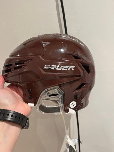 Maroon Medium Bauer  Re-Akt 95 Helmet