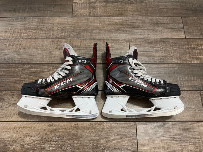 Size 8 Regular CCM JetSpeed FT1 Senior Used Hockey Skates D&R Width