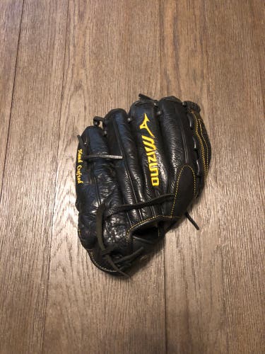 Infield 12" Classic Pro Soft Baseball Glove