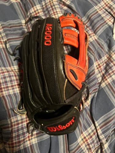 Used Right Hand Throw 12.75" A2000 Baseball Glove