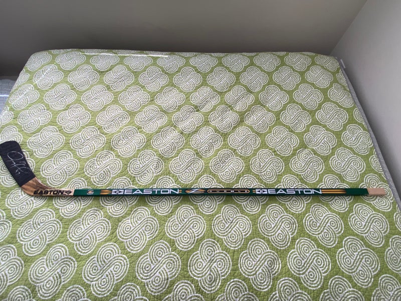 Easton Z-Bubble ALUMINUM Hockey Stick Shaft SR RH 64” Pro Stock Signed Roenick
