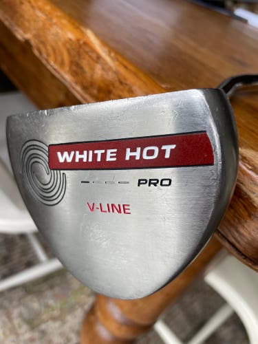 Men's Mallet 34.5" White Hot Pro V-Line Putter
