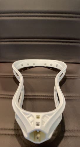 Almost new “Mark 2f lacrosse head”