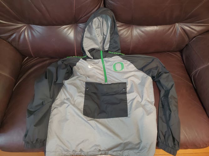 Nike Ducks windbreaker