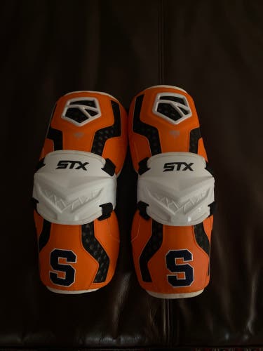 New Stx / cell 4 Arm Guards /. orange/large