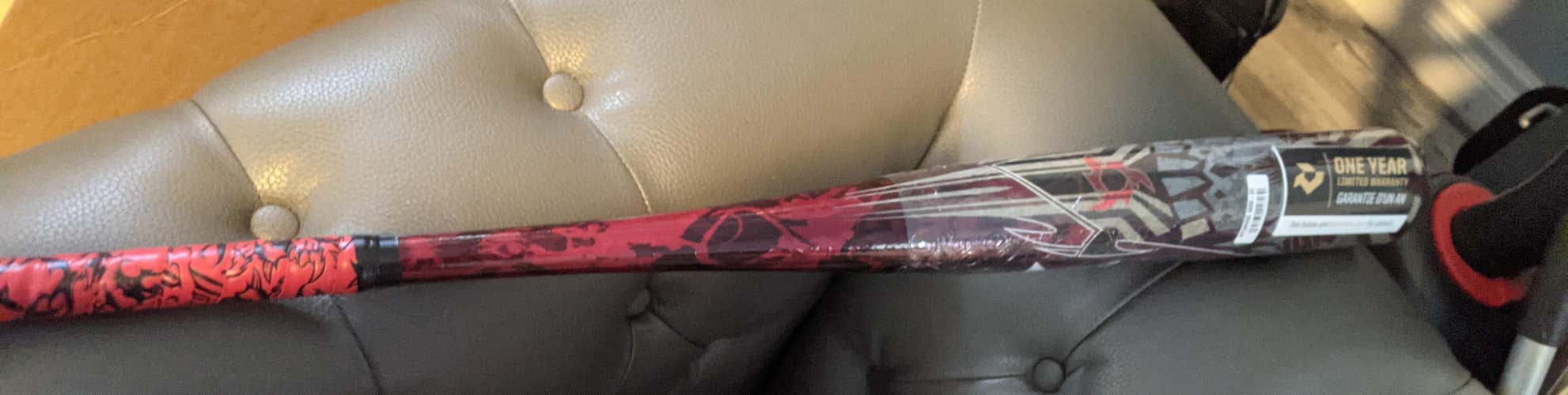 New BBCOR Certified 2022 DeMarini Alloy Voodoo One Bat (-3) 30 oz 33"
