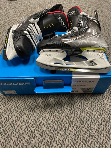 Bauer Vapor Hyperlite size 8.5 Fit 2 skates