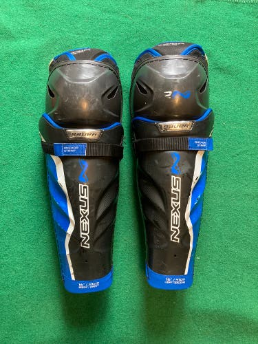 Bauer  Nexus 2N Shin Pads