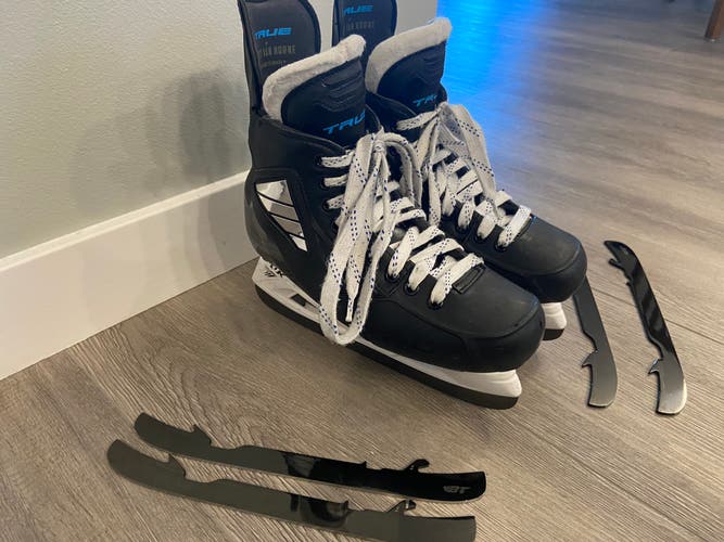 Used True Regular Width Pro Stock Size 7 Pro Custom Hockey Skates + 2 Sets Extra Steel