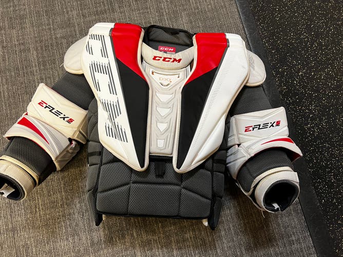 CCM Eflex 5 Goalie Chest Protector in Hockey