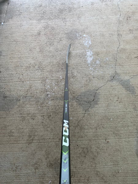 Left Hand P29 Pro Stock RibCor 65k Hockey Stick