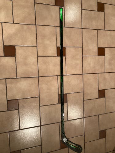 Intermediate Left Hand P92  Nexus ADV Hockey Stick