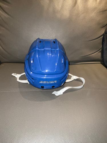 NEW BAUER REAKT MEDIUM ROYAL BLUE