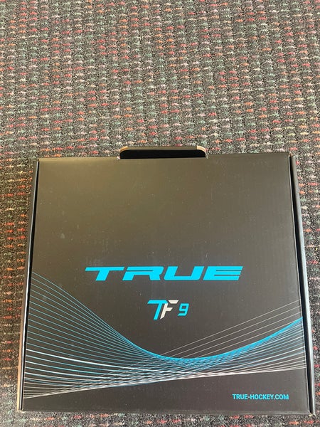 New True Regular Width Size 7 TF9 Hockey Goalie Skates