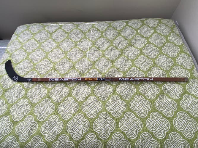 Easton Ultra Lite Second Model Hockey Stick Shaft SR LH 110 Flex 64” W88