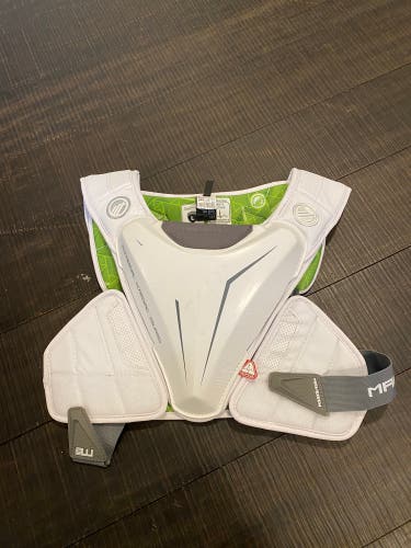New Large Maverik MAX EKG Shoulder Pads