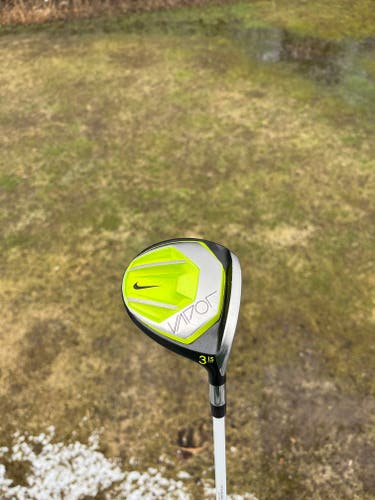 Men's Right Handed Nike Vapor 3 Wood Regular Flex