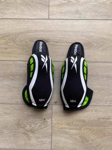 Senior Small Reebok 12k Elbow Pads