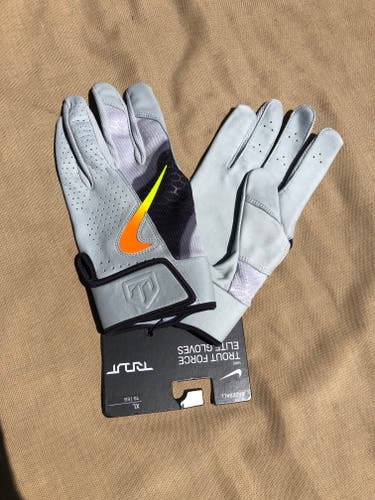 NIKE Trout Elite Batting Gloves (XL)